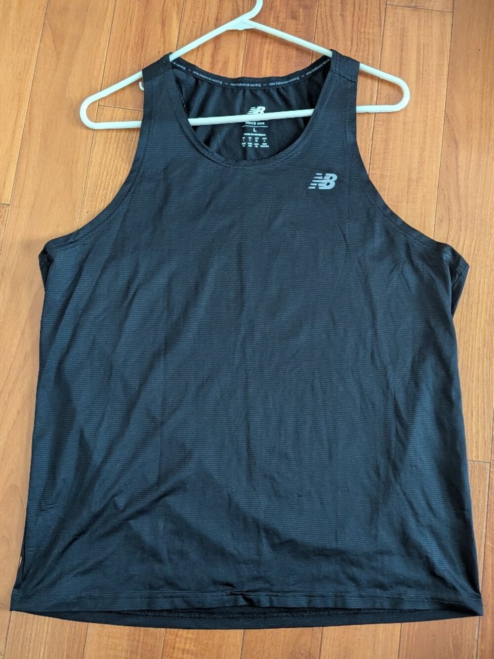 EUC New Balance Accelerate Singlet men's size Large